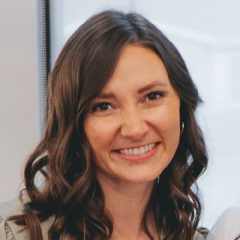 Meet your Posher, Lexie